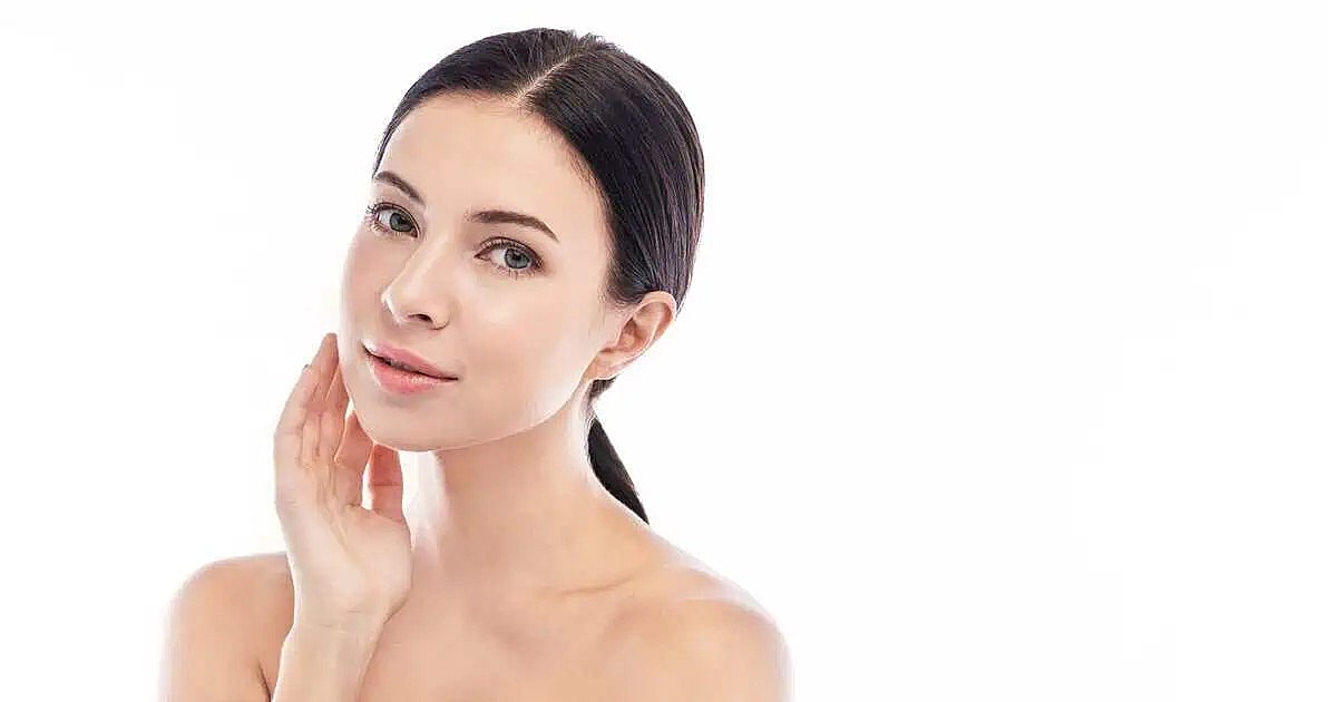 DiamondGlow for Different Skin Conditions: Wrinkles, Acne, and More